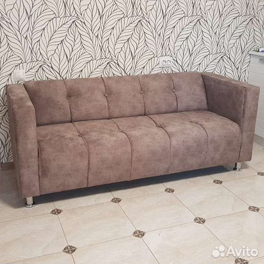 Диван