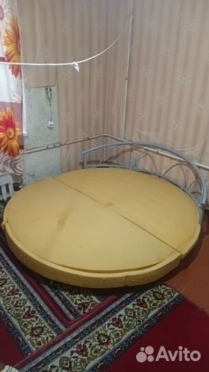 Кровать круглая двухспальная