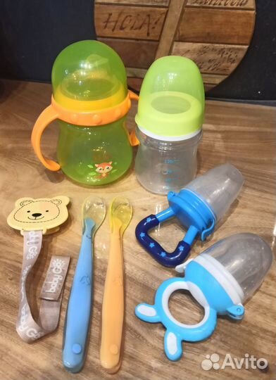 Бутылочка для кормления, поильник