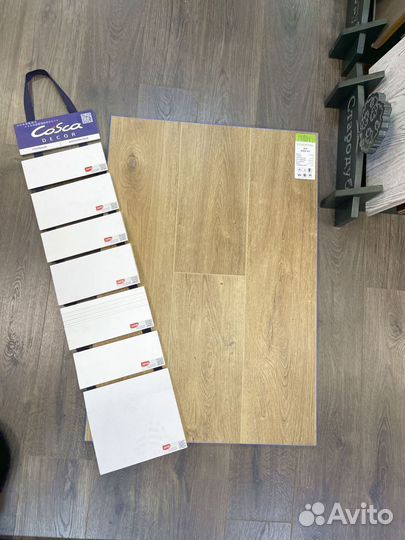 Виниловая плитка / Виниловый пол