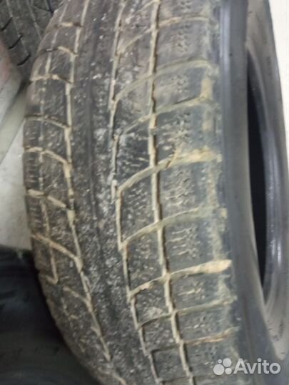 Triangle TR777 215/70 R16