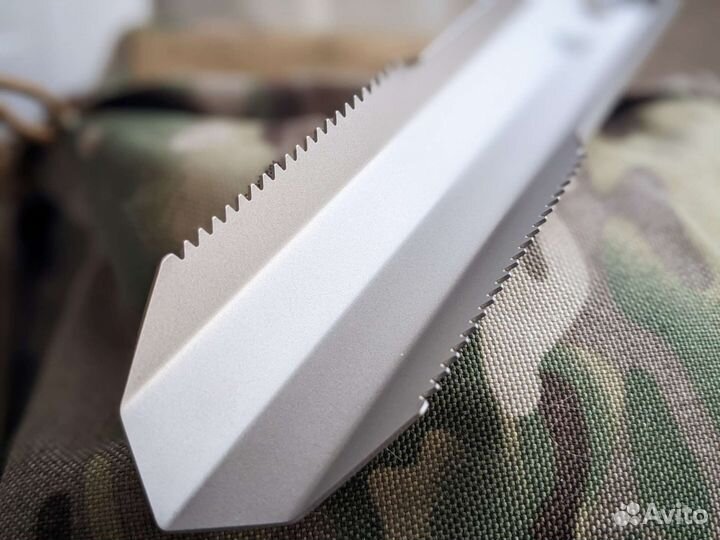 Тактическая лопата совок