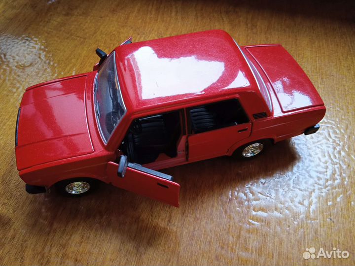 Автомобиль