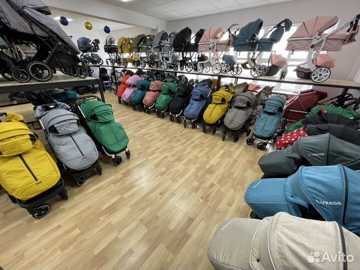 Продавец консультант в магазин колясок