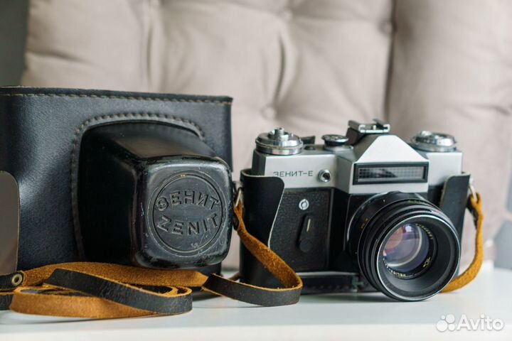 Фотоаппарат Зенит Е+объектив helios 44-2