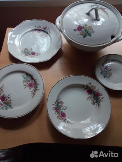 Сервиз столовый
