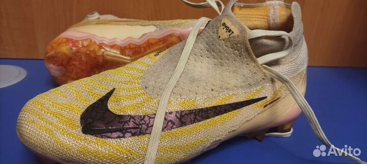 Бутсы nike phantom gx
