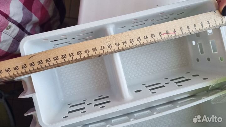 Контейнеры, лотки для холодильника, ящиков