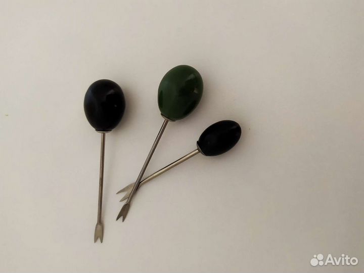 Набор посуды (салатницы и кувшин для масла)