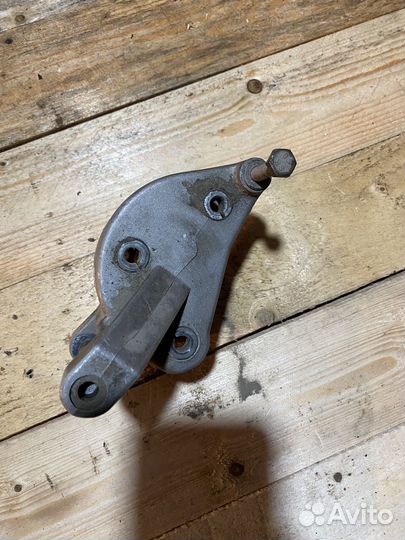 Крепление гура chery amulet a 15