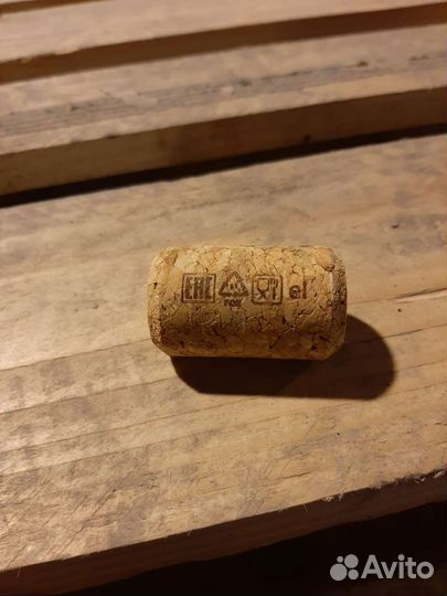 Пробка для вина, и игристых вин