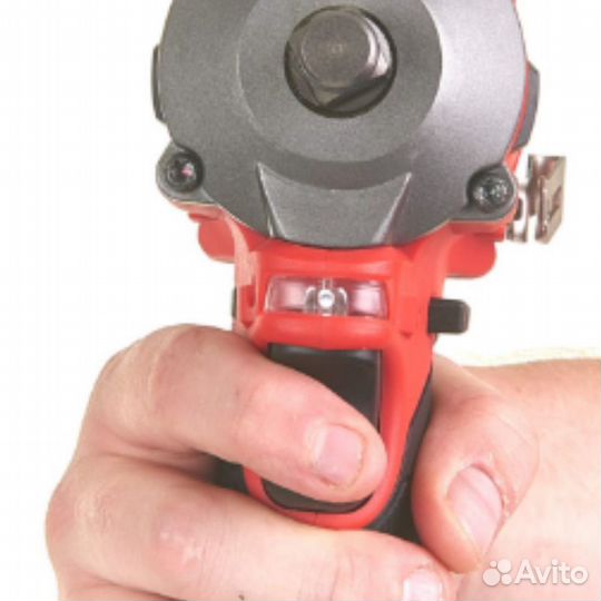 Гайковерт аккумуляторный Milwaukee M12 fiwf12-422X