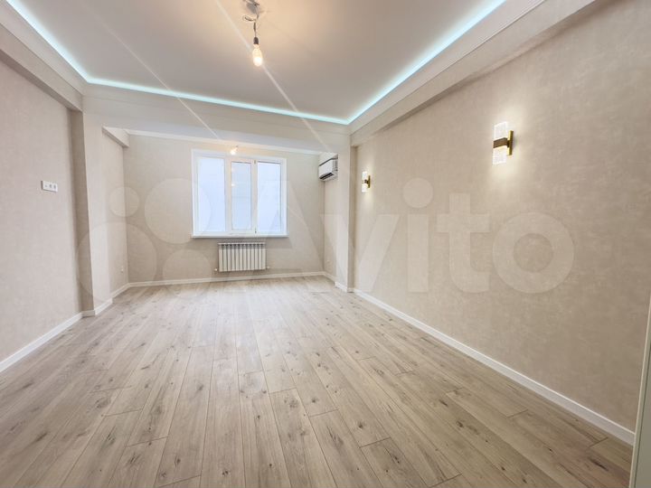 3-к. квартира, 77 м², 3/10 эт.