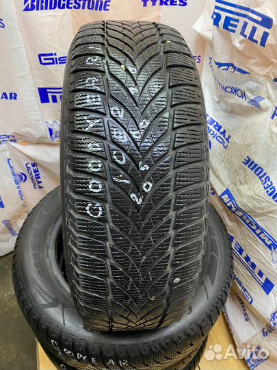 Goodyear UltraGrip Ice 2 205/60 R16 96T