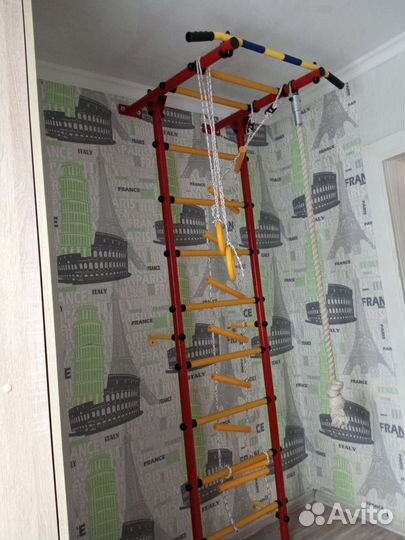 Детская шведская стенка