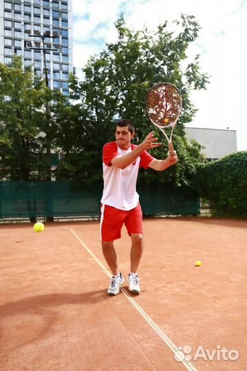 Тренер по большому теннису