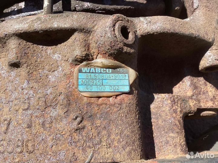 Суппорт передний правый MAN L2000