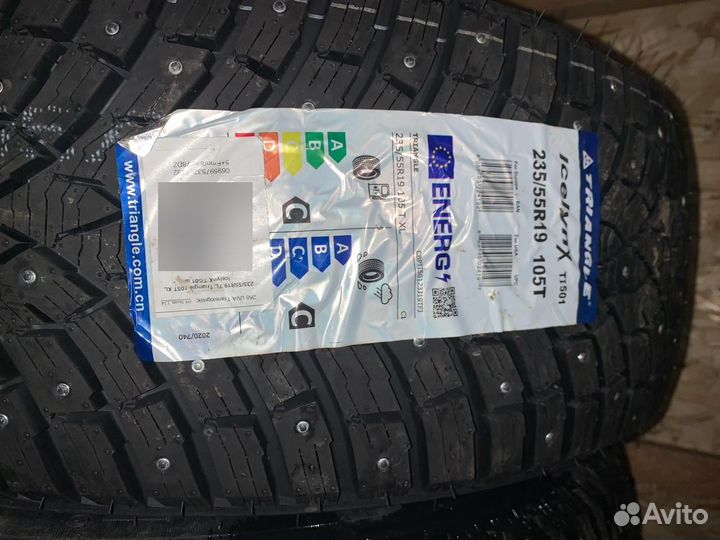 Triangle IcelynX TI501 235/55 R19