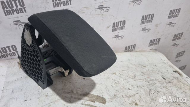 Подлокотник Skoda Superb 3T cdab 2013