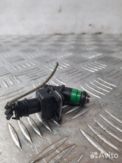 Форсунка Renault Scenic минивен 2.0 F4R770 2007