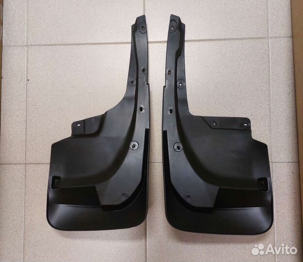 Брызговики Land Cruiser 200