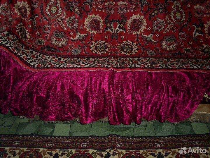 Покрывало для кровати 145х205,оборка 35. Германия