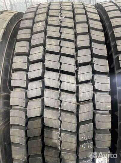 Bridgestone M729 295/80 R22,5 152/148M