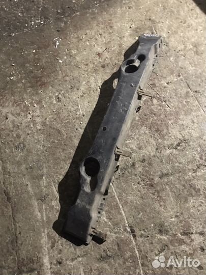 Усилитель заднего бампера Kia Spectra