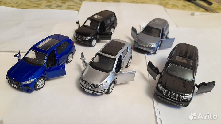 Модель BMW X5M 1/43
