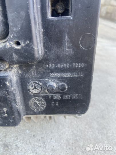 Фара передняя левая LED на Mercedes w205