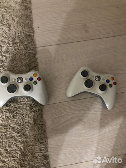 Xbox 360 + 2 джойстика
