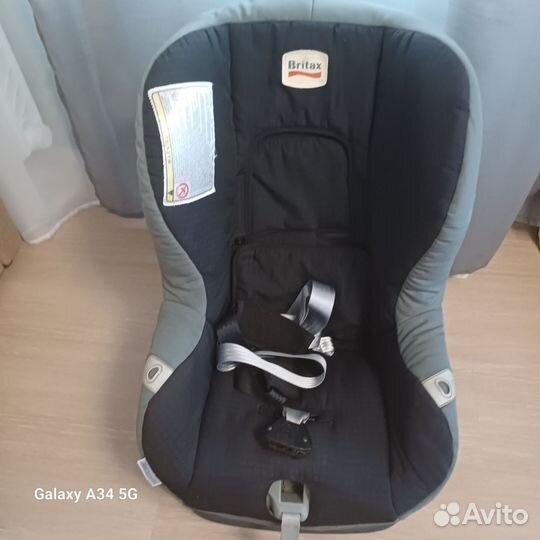 Автомобильное кресло britax romer isofix