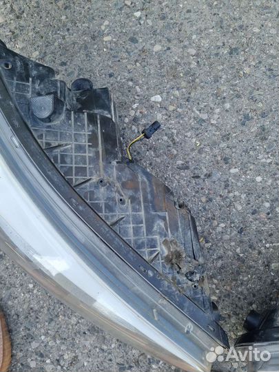 Фара kia ceed jd правая и левая