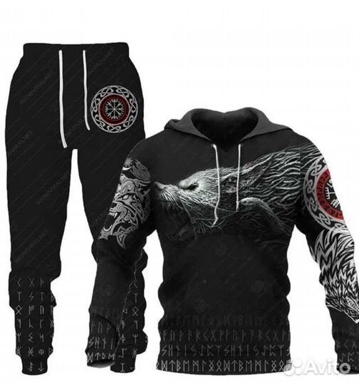 Спортивный костюм