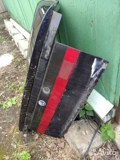 Крышка багажника saab 9000