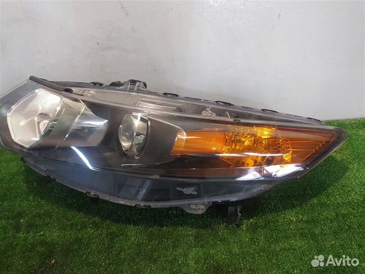 Фара левая Honda Accord 8 (CU) 2009