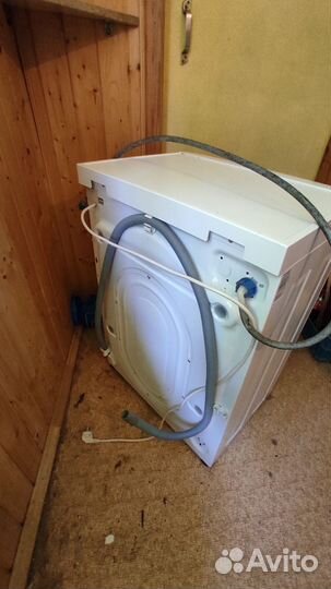 Стиральная машина на запчасти Zanussi zwg1101