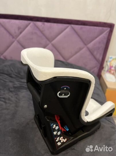 Автокресло Chicco Eletta