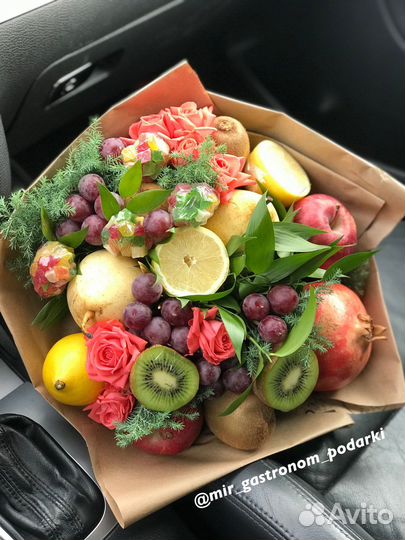 Букеты из фруктов. Доставка