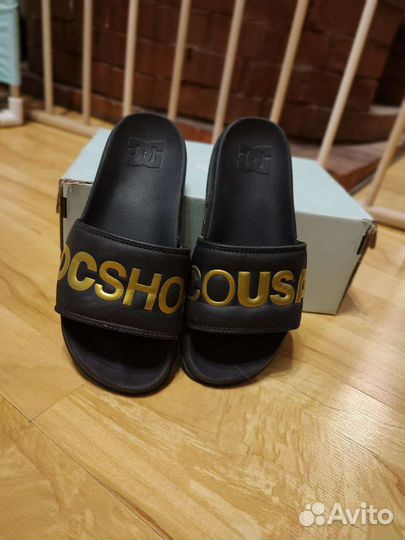 Пляжные тапки женские