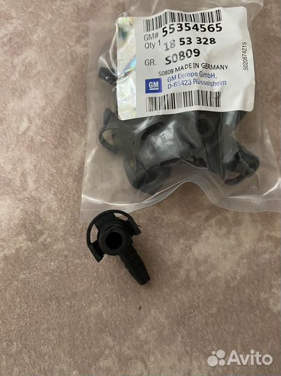 Штуцер системы охлаждения Opel Chevrolet 55354565
