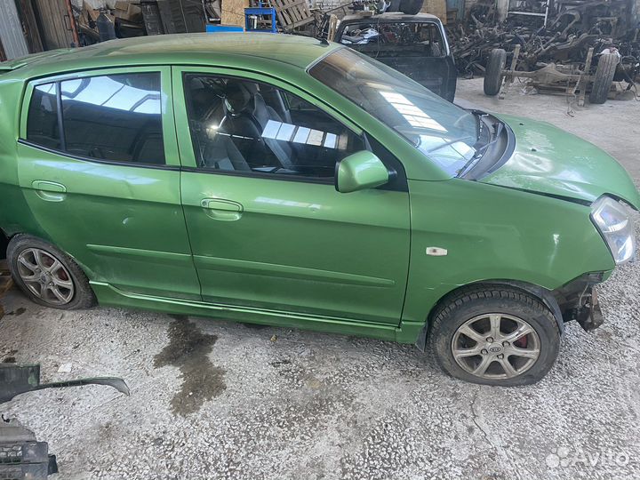 В разбор на запчасти kia picanto