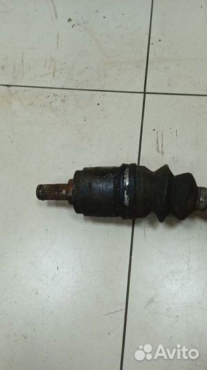 Полуось передняя правая Nissan Almera