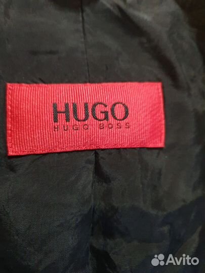 Hugo boss женский пиджак размер L оригинал