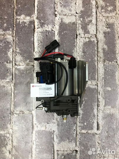 Компрессор Ровер Спорт Л320 AMK LR038148