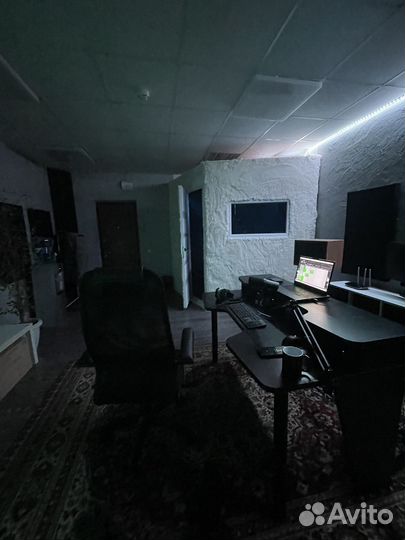 Звукорежиссер, битмейкер