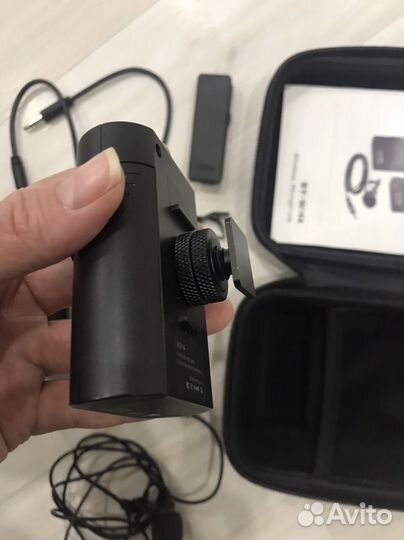 Петличный микрофон Boya BY-WM4