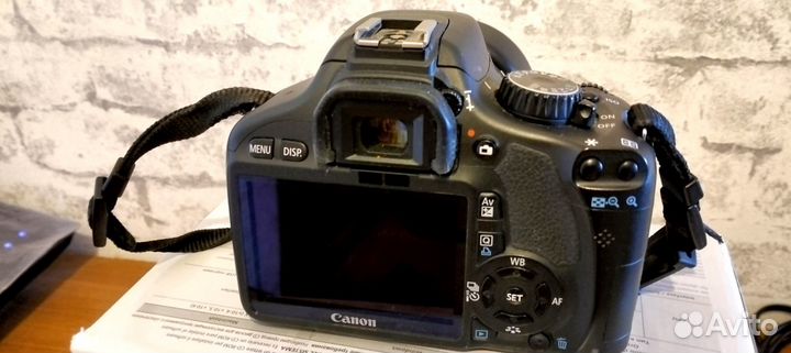 Продам Canon EOS 550D
