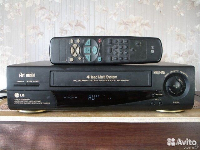 Видеомагнитофон LG,модель- P23W-бу-в хорошем сост