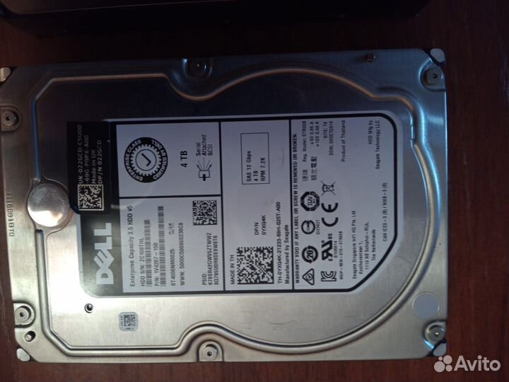 Жесткиe диски dell 4 тб SAS